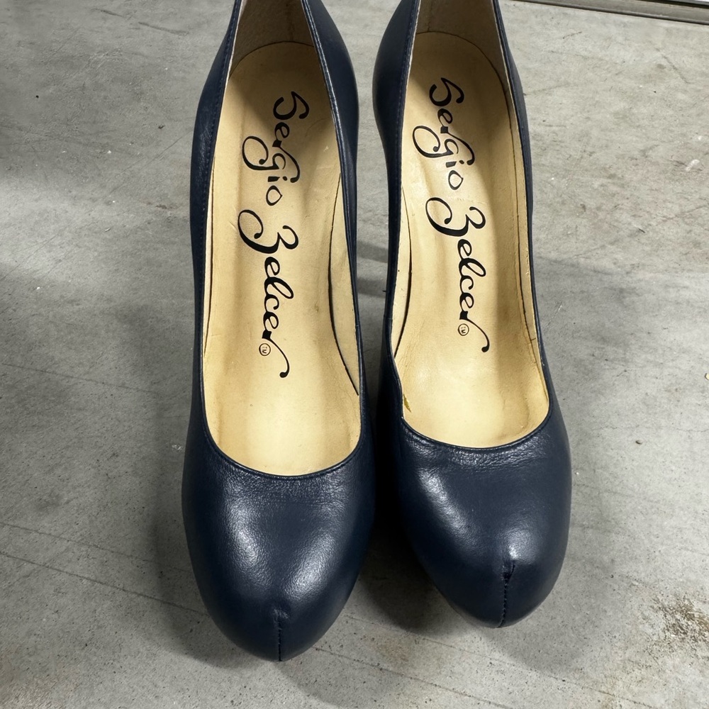 Sergio Zelcer Navy Leather Stiletto Pumps Sz 7 Super Comfy Hidden Arch Support